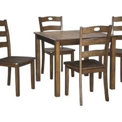 Beautiful Barn Style Dinette Furniture Set