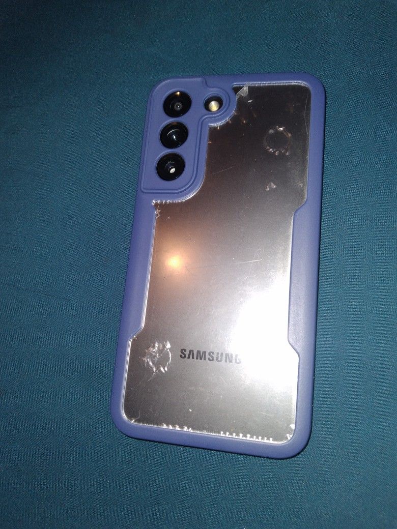 Samsung S22 