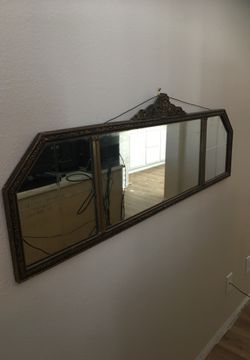 BEAUTIFUL ANTIQUE MIRROR