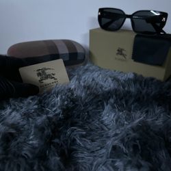 Burberry Glassses