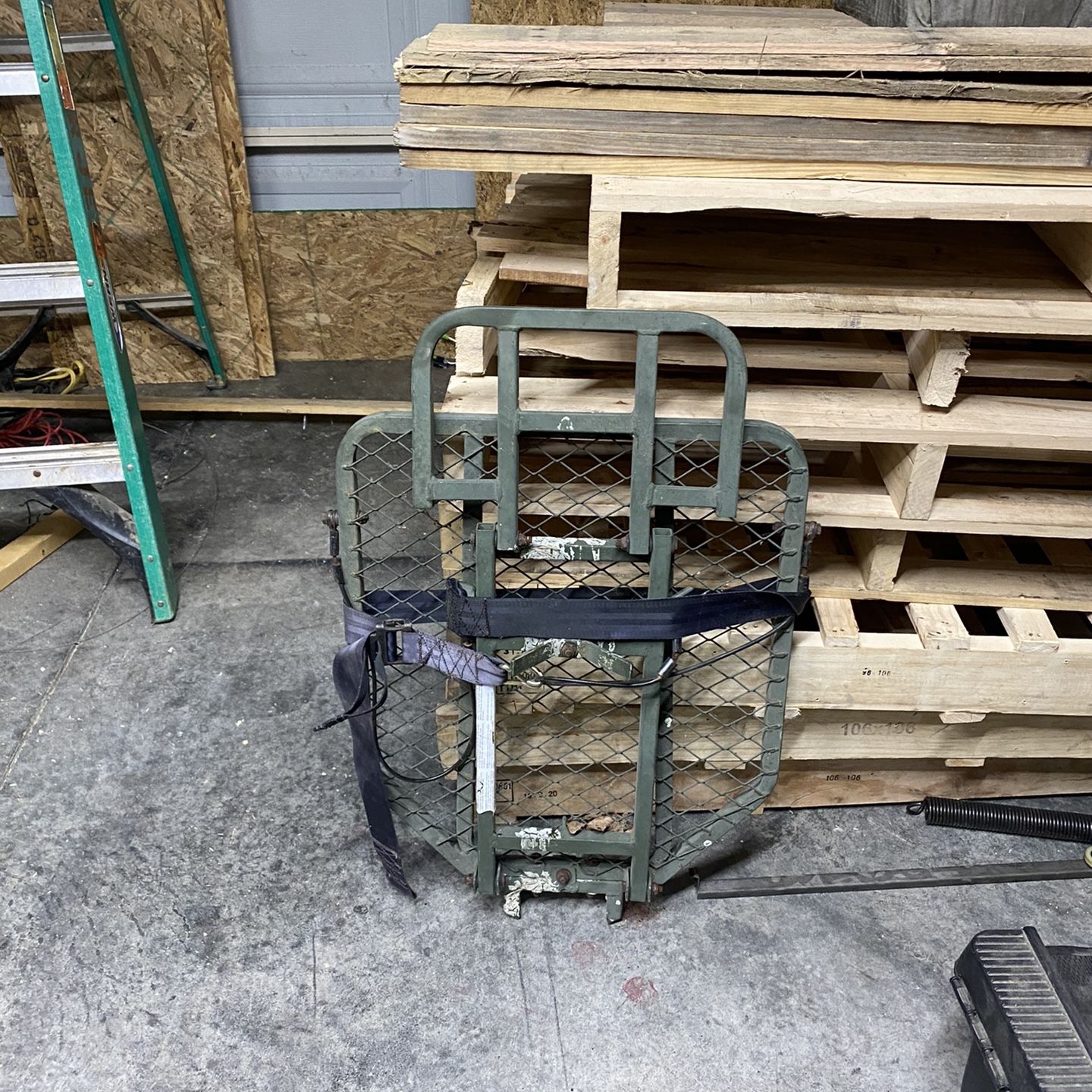 Multiple Lock On Treestands