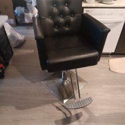 Black Barber Chair