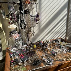 Jewelry, Necklaces, Beads, Bracelets 