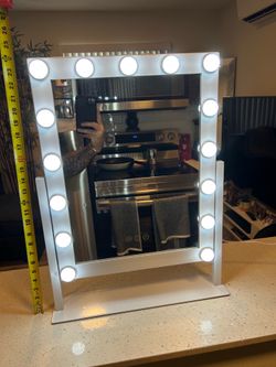 Led vanity mirror