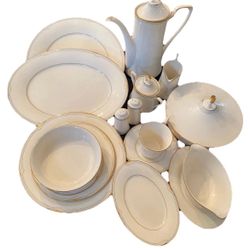 NORITAKE  Golden Cove  7719 Service For 10, 70 Pieces, Fine China, Made in Japan