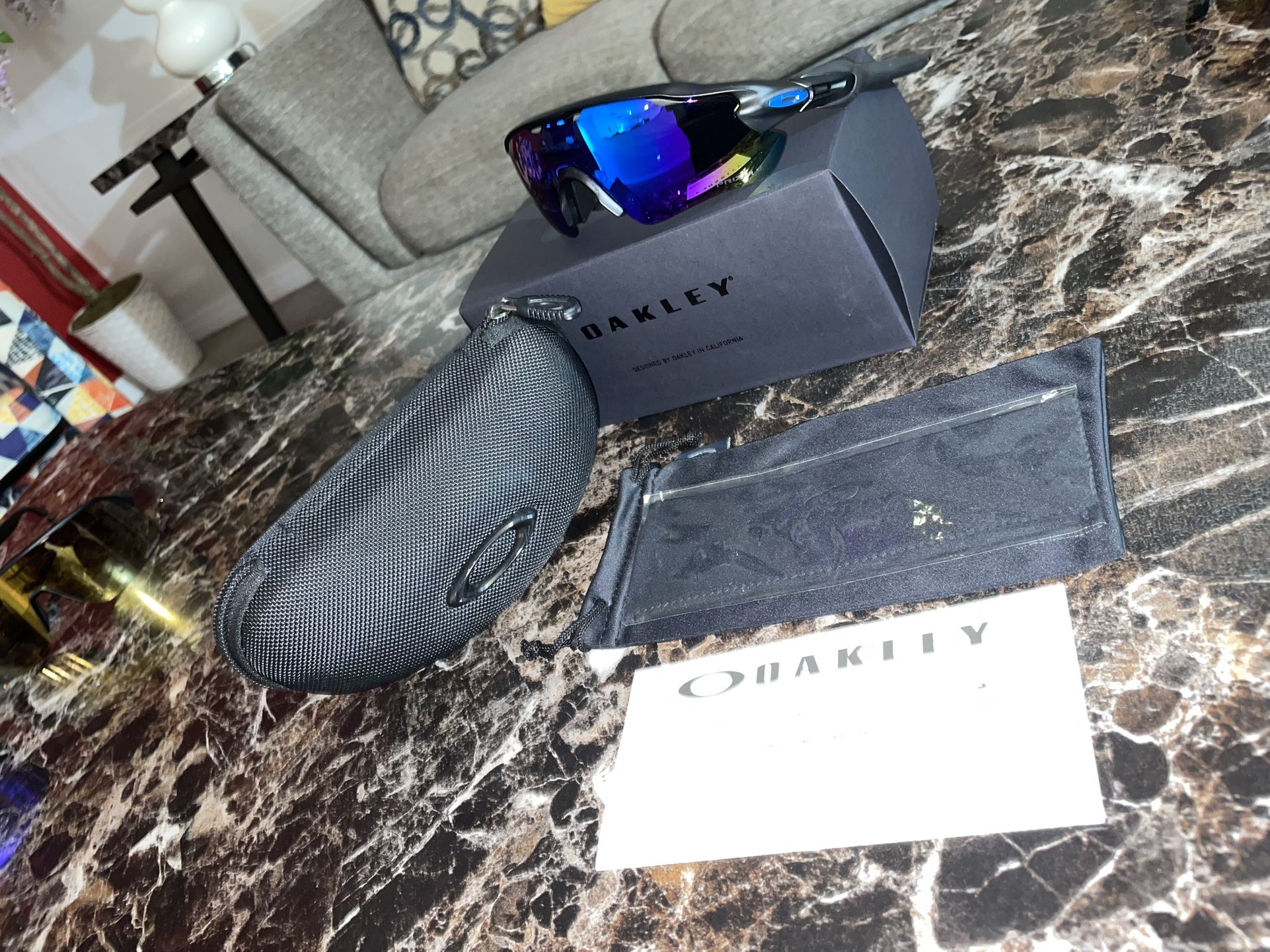 Oakley Radar EV Path