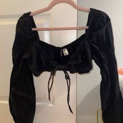 Divided Black Long Sleeve Crop Top