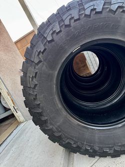 Toyo Open Country 35x12.50 r17 used tires