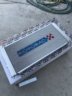 Koyo Radiator - Toyota MR2 Spyder 1.8L I4 MT 00-05