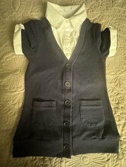 Sweater blouse uniform size 7/8