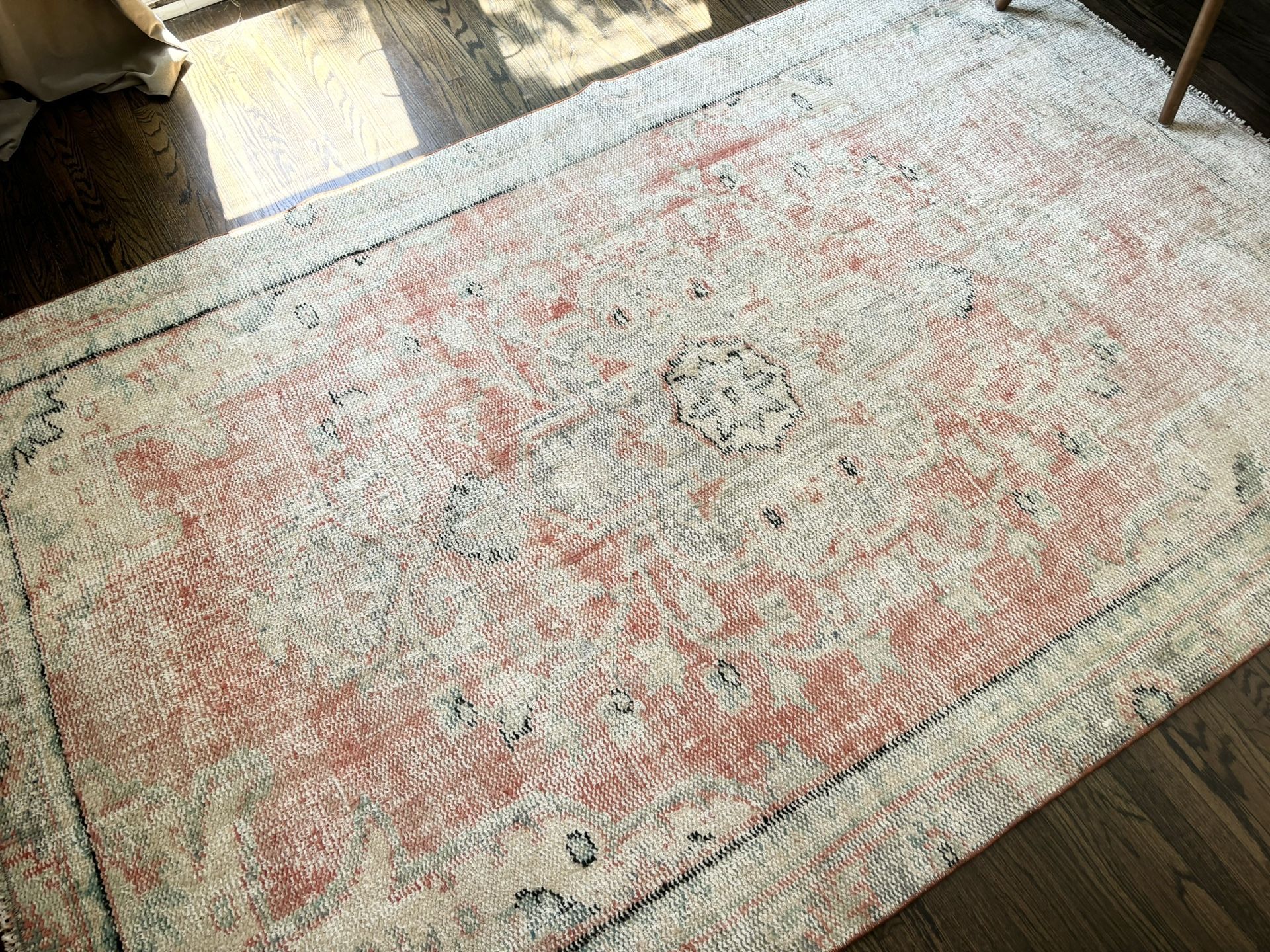 Gorgeous Handmade Turkish Rug