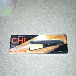 CHI Hair Straightener 