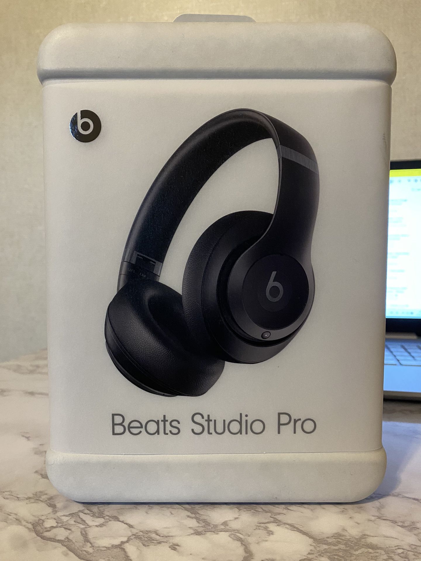 Beats Bluetooth Studio Pro (Open-box & New)