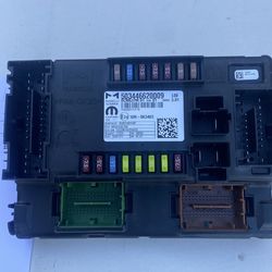 Brand new body controller Chrysler part number 0(contact info removed)1AF