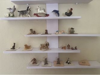 21 Hagen Renaker figurines.