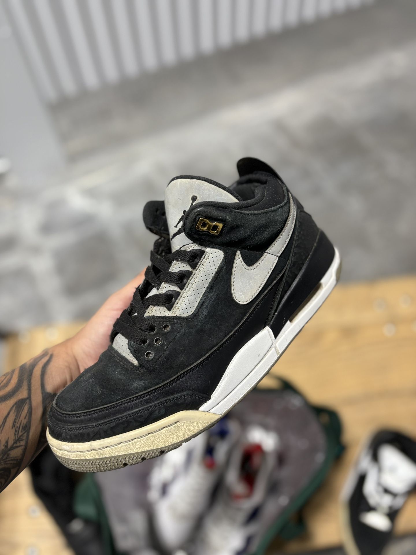 Jordan 3 Retro Tinker Black Cement Gold