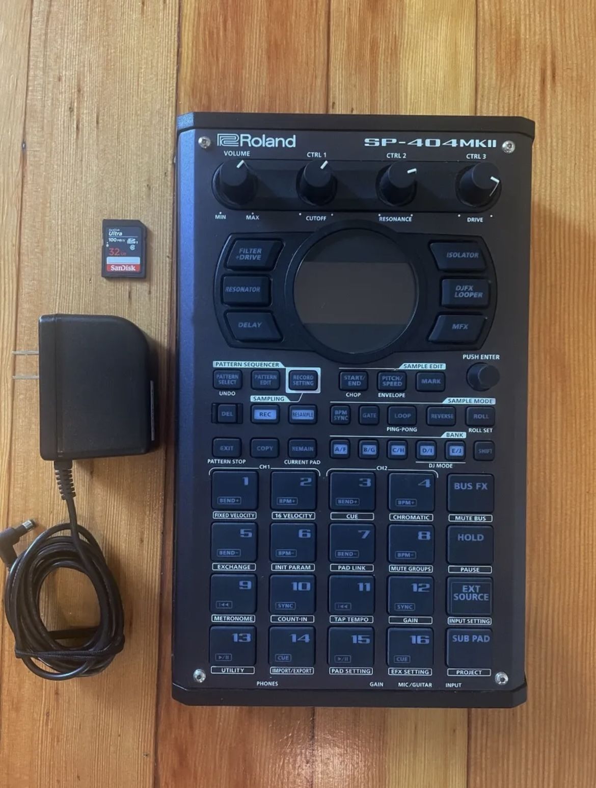 Roland Sp-404 MK II With Box And Original Accessories