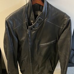 Harley Davidson Black Leather Jacket Size 42 Regular