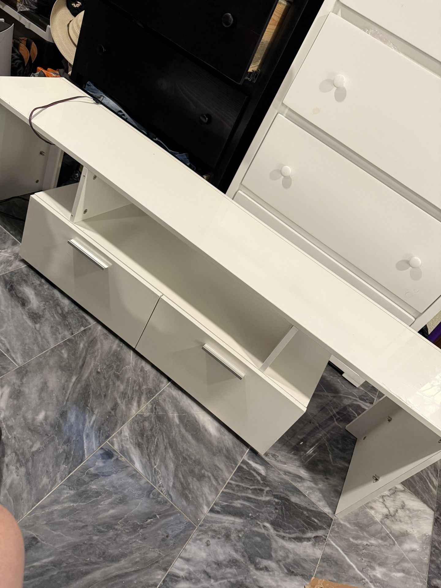 75 Inch Tv Stand
