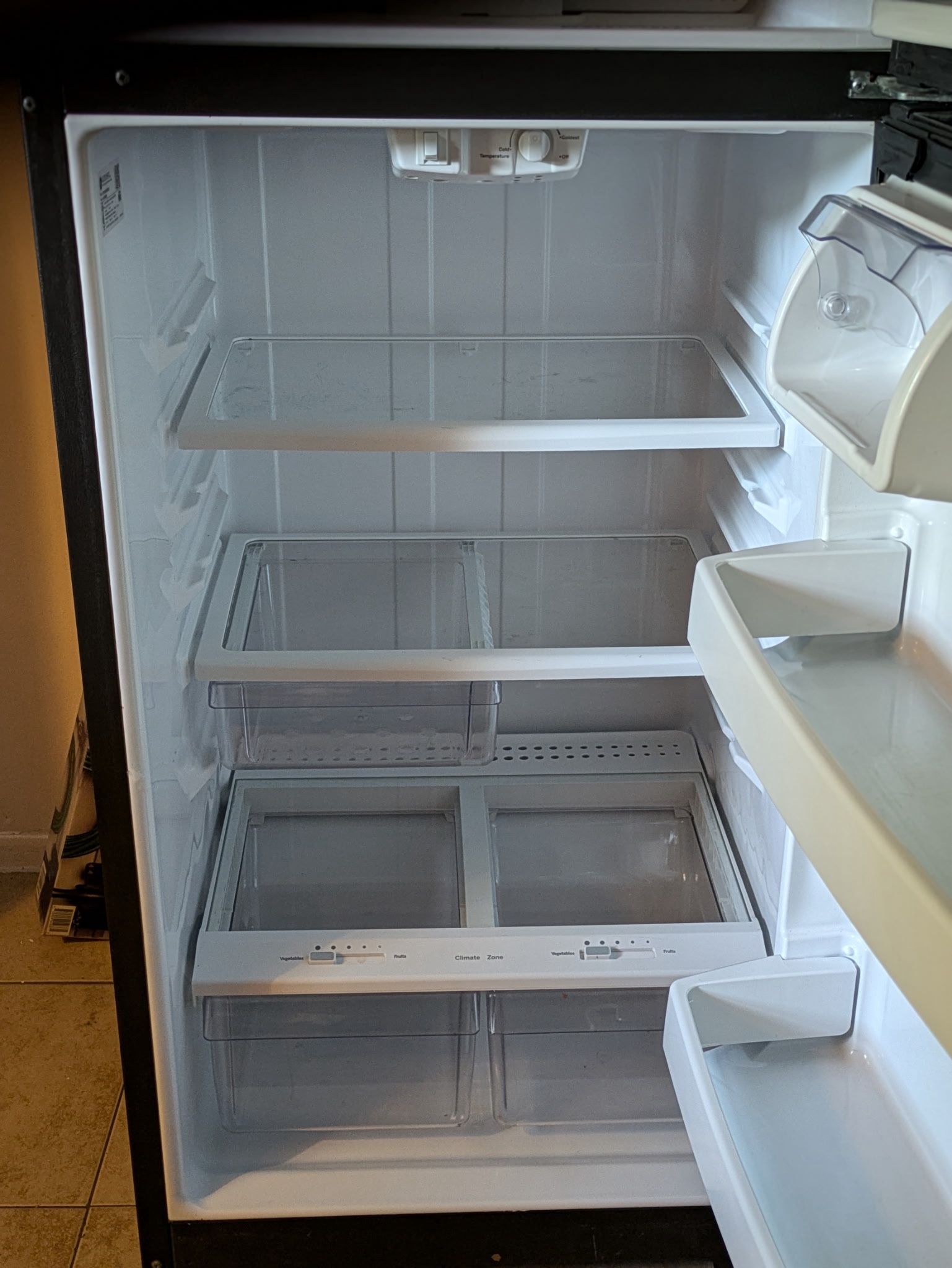 GE Refrigerator