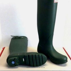 HUNTER Original Tall Rain Boots - Women’s Size 8