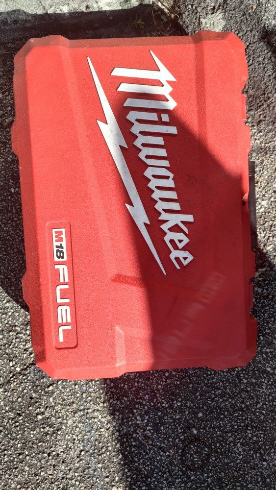 M18 Fuel Two Tool Combo Kit (Box Only)