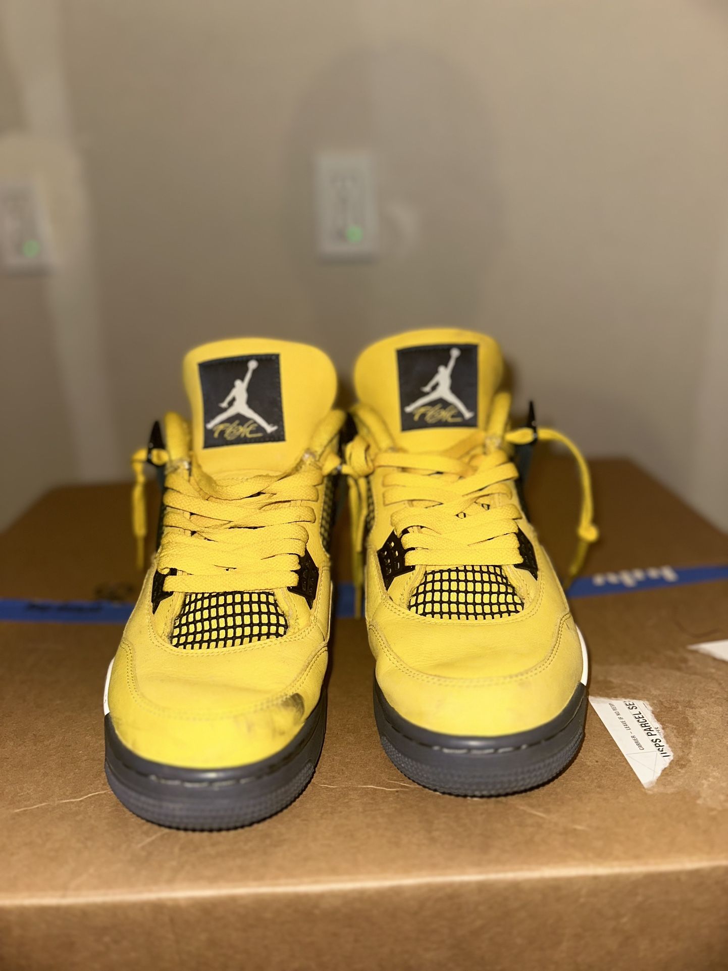 Jordan IV Retro ‘Lightning’ Size 10