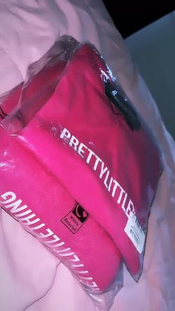 Pink Prettylittlething Set