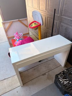 IKEA desk