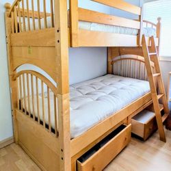 Bunk Beds with Futons (also work as twin beds) 