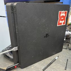 PS4 Console 1TB HDD