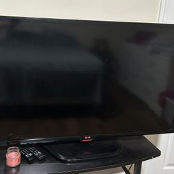 LG 43’ TV