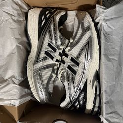 New Balance 1906 sneakers