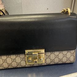 Gucci Purse $500