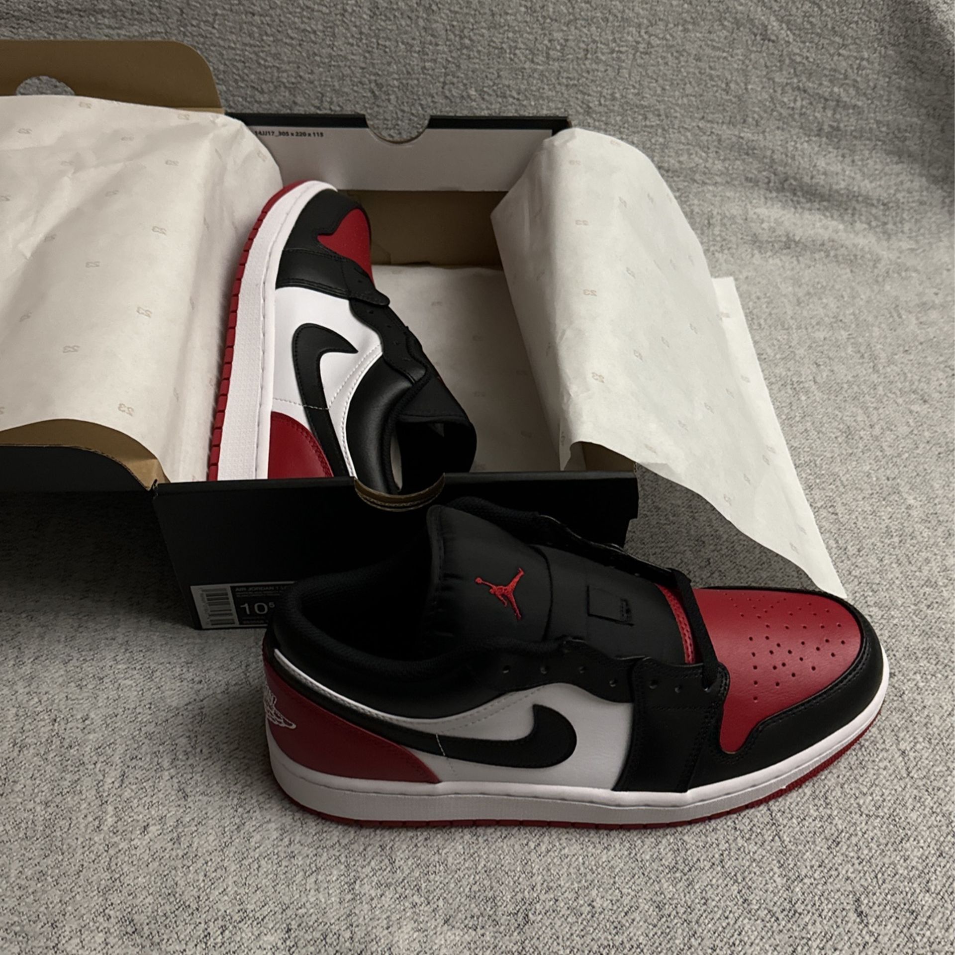 Jordan 1 Low Bred Toe 10.5 *BRAND NEW