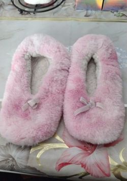 Slippers 
