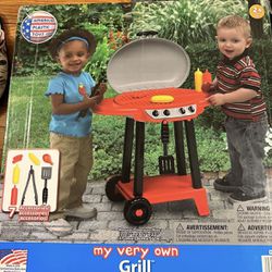 New in box Grill Toys For Toddlers/kids 