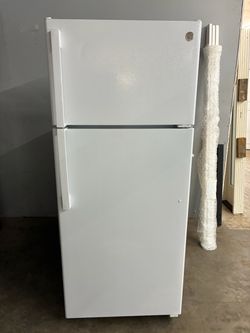 GE 28" White Refrigerator  ‼️60 Day Warranty‼️