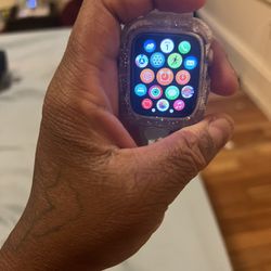 Apple Watch Series SE 40MM Gold & Pink 