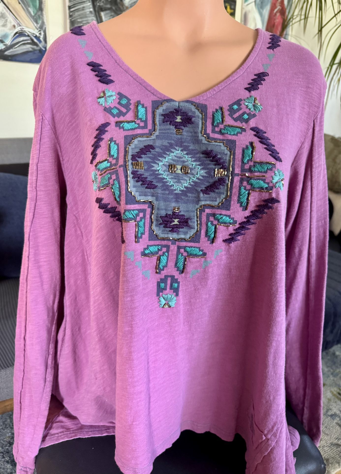Double D Ranch 25th Beaded Embroidered Long Sleeve Aztec Tunic Asymmetric Hem M