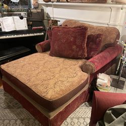 Large Reversible Cushion  Muave Lounge Chair in good cond. as is. pick up only. very big. makes a room. 