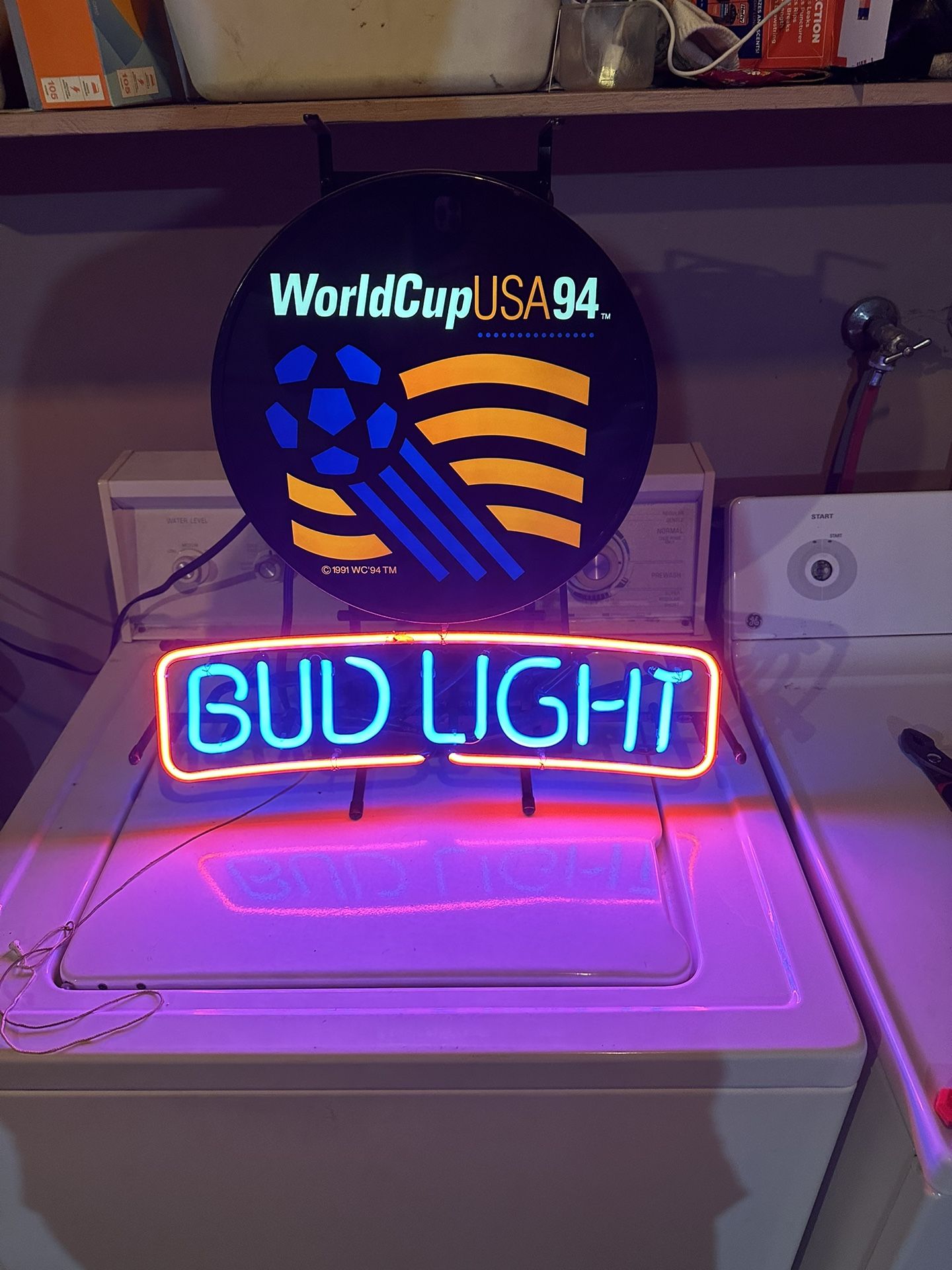 Vintage Bud Light Neon Sign for Sale in San Diego, CA OfferUp