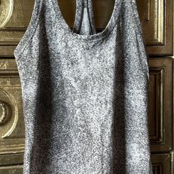 Lululemon Women’s Blouse Size 8 