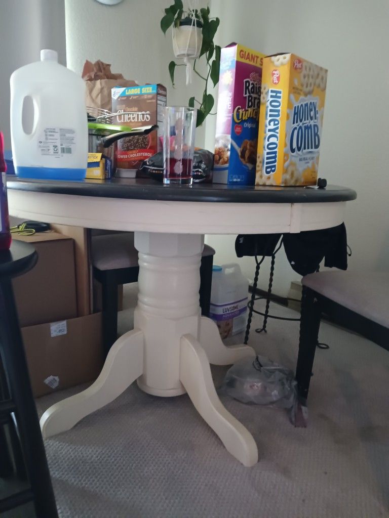 Kitchen Table 