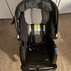 Graco Baby Car Seat