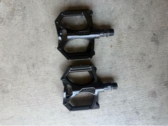 Weapon pedals