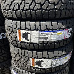 FALKEN WILDPEAK A/T4W 285/70R17