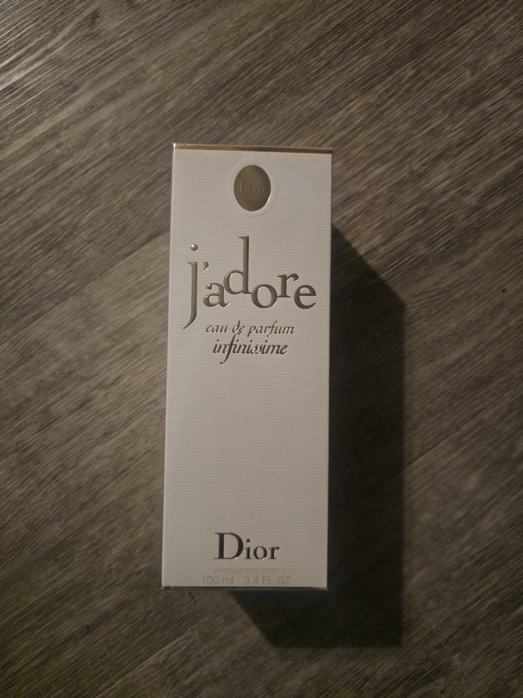 Dior Jadore 