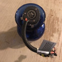 2 HID XENON HEAD LIGHT BULB 