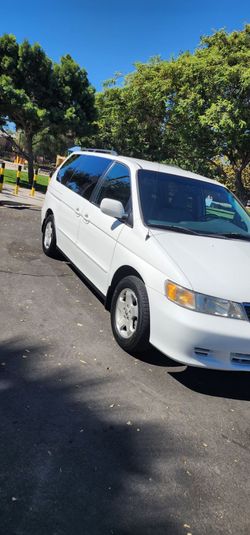 2000 Honda Odyssey